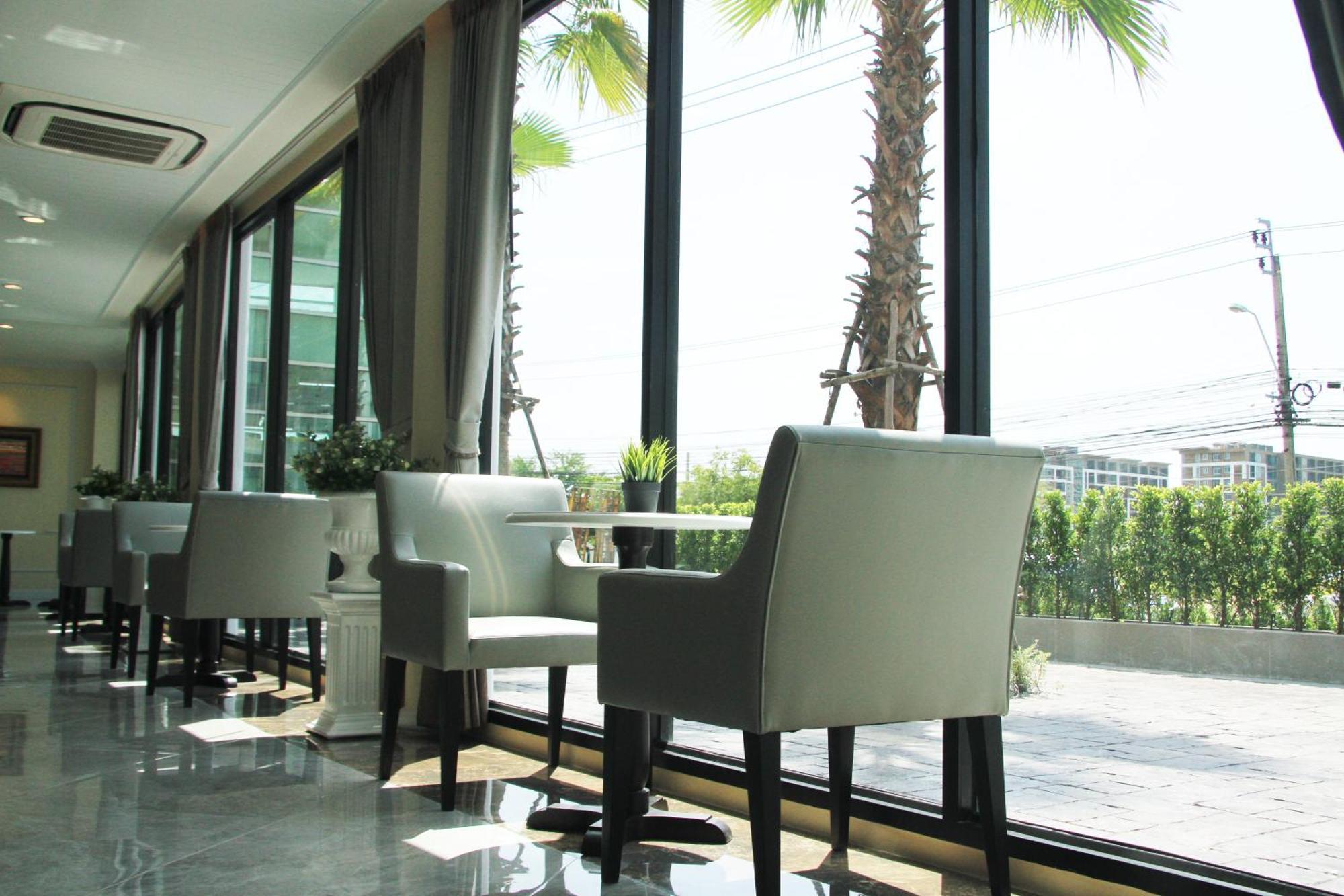 The Green View Hotel Ban Khlong Sanam Phli Екстериор снимка