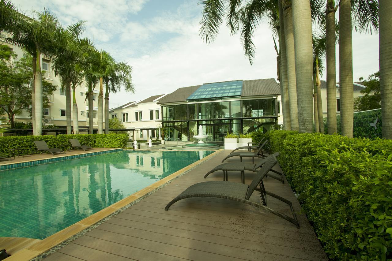 The Green View Hotel Ban Khlong Sanam Phli Екстериор снимка