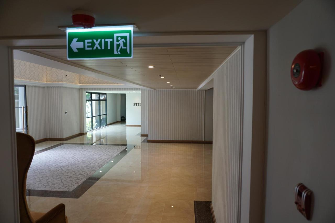 The Green View Hotel Ban Khlong Sanam Phli Екстериор снимка