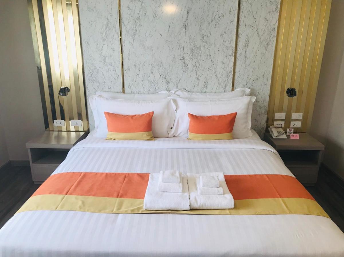 The Green View Hotel Ban Khlong Sanam Phli Екстериор снимка